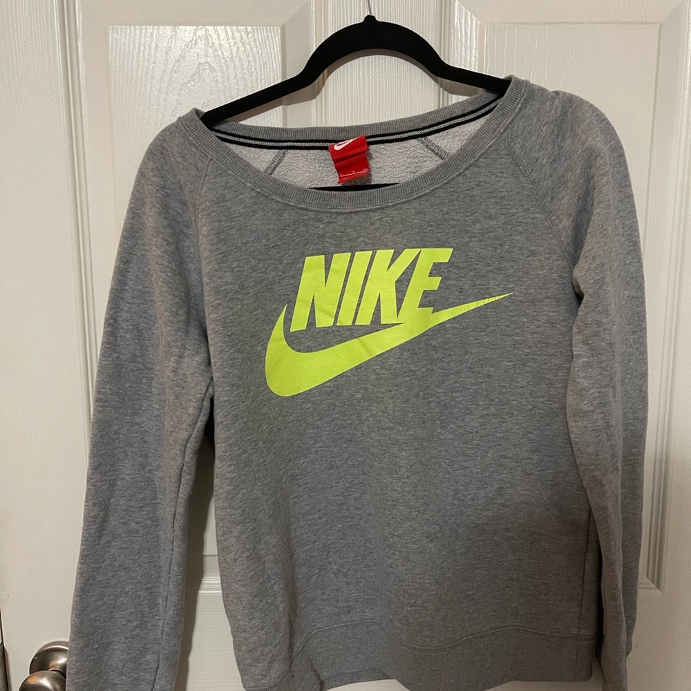 Nike crew neck